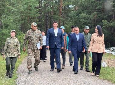 Курсанты из Якутии встретили героев