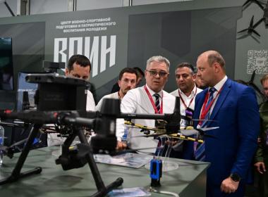 Более тысячи человек посетили площадку Центра «ВОИН» в первый день ВЭФ-2025