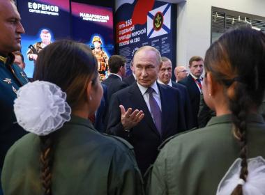 Владимир Путин поддержал идею открыть Центр «ВОИН» в каждом регионе России