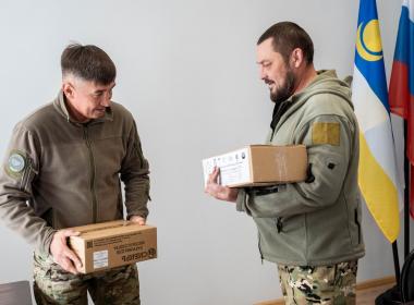 Центр «ВОИН» в Бурятии передал гуманитарную помощь военнослужащим в зоне СВО