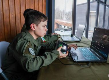К Дню Героев Отечества определят лучших пилотов дронов среди курсантов Центра «ВОИН»
